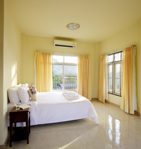 3 Bedrooms Quadruple Villa
