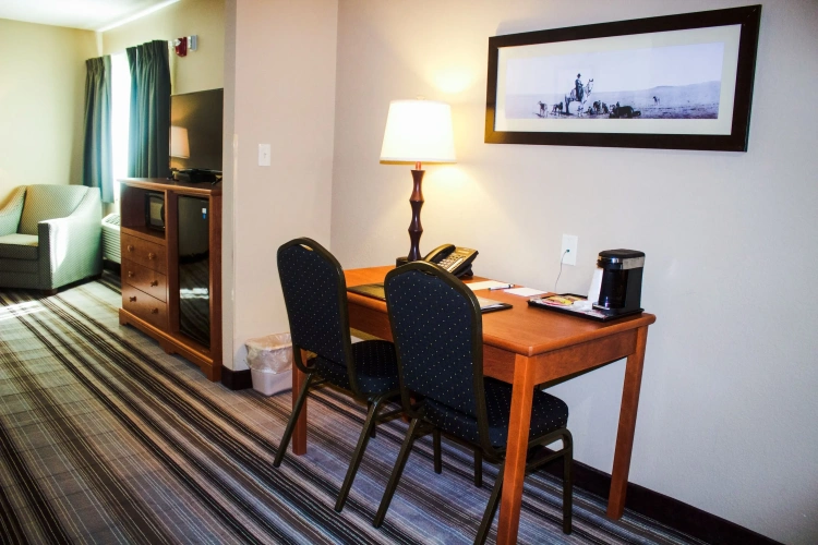 Deluxe Double Suite