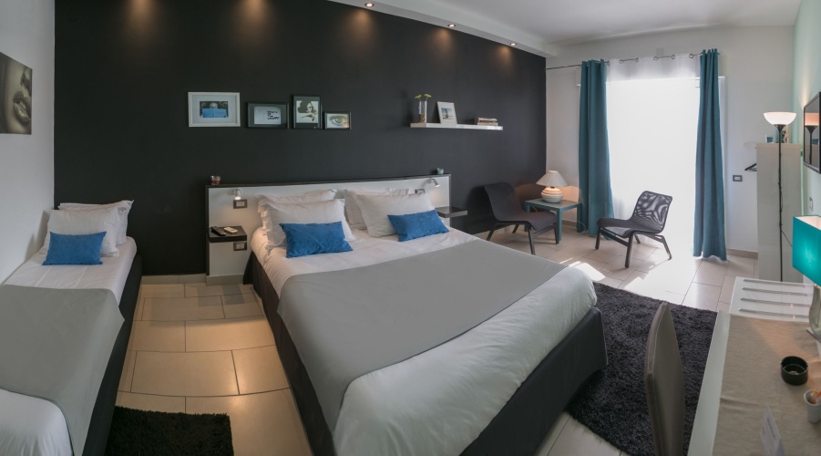 Superior Triple room with balcony