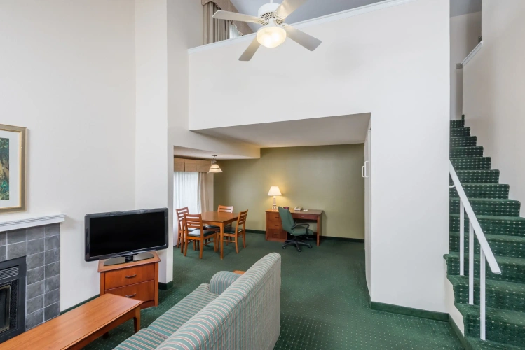 Double Duplex Suite