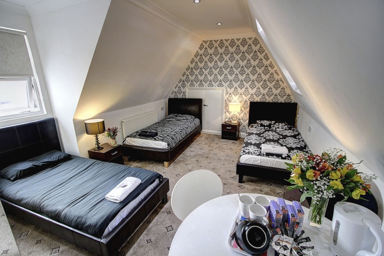 Triple room