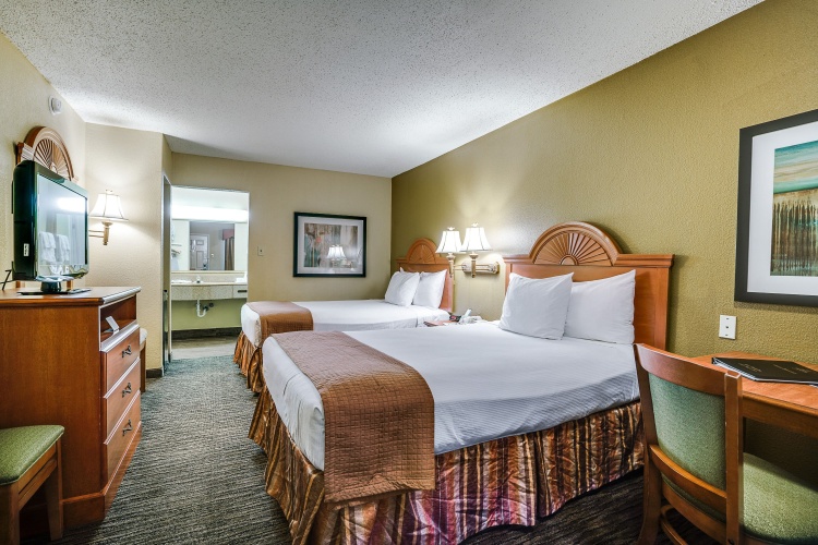 Standard Quadruple room