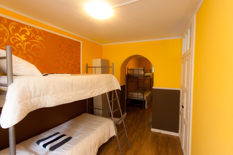 Bed in Dorm