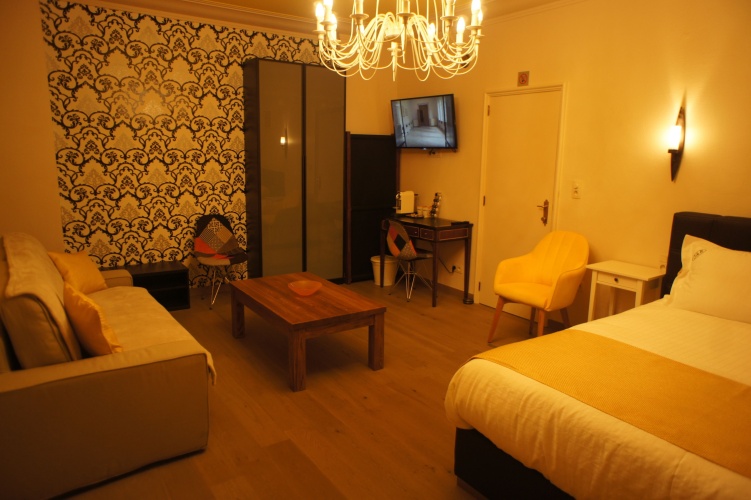 1 Bedroom Deluxe Apartment with city view