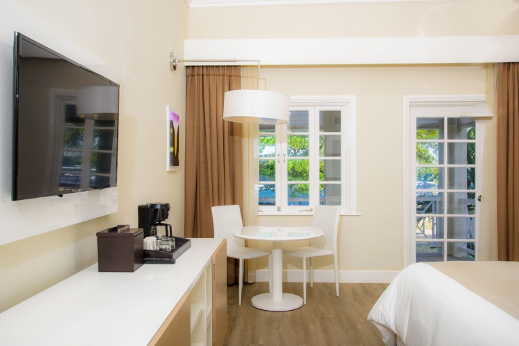 Deluxe room beachfront