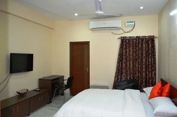 Premium Double room with city view
