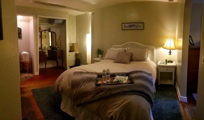 Grand Double Suite with garden view