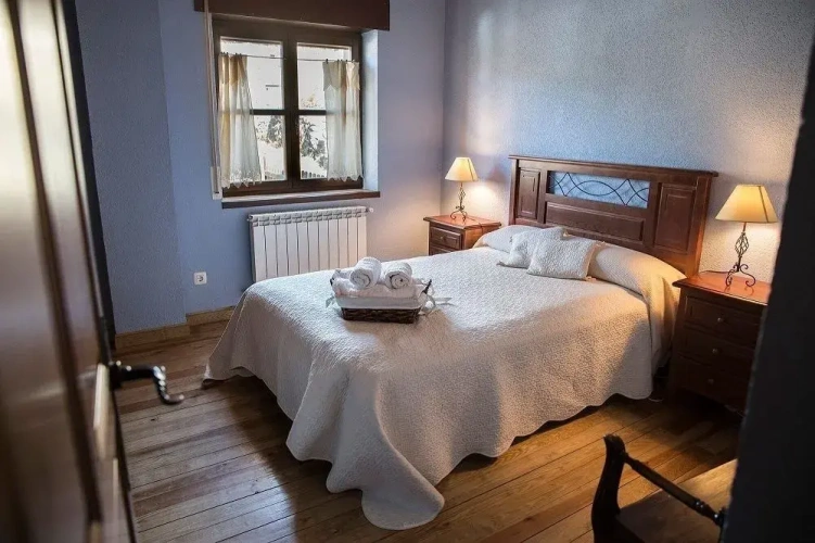 3 Bedrooms Cottage