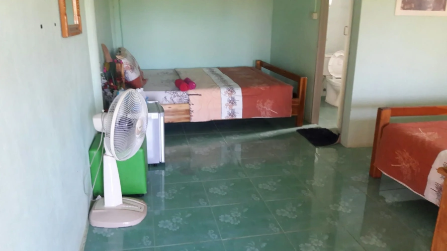 2 Bedrooms Bungalow