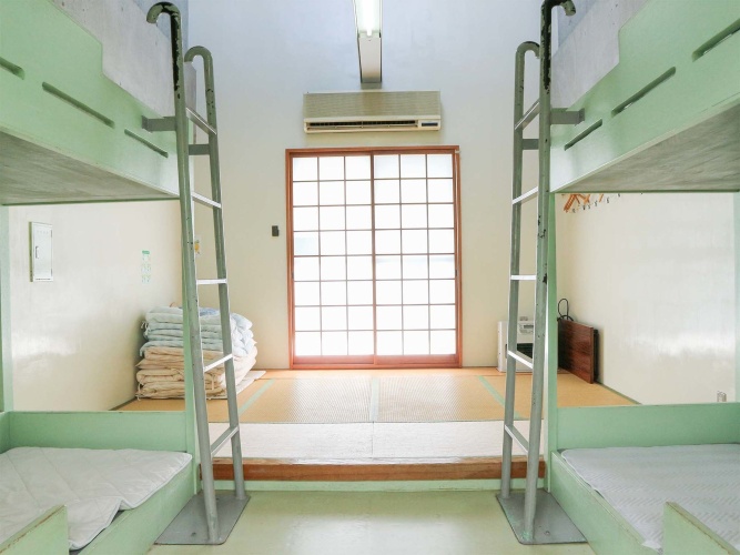 Bed in Dorm