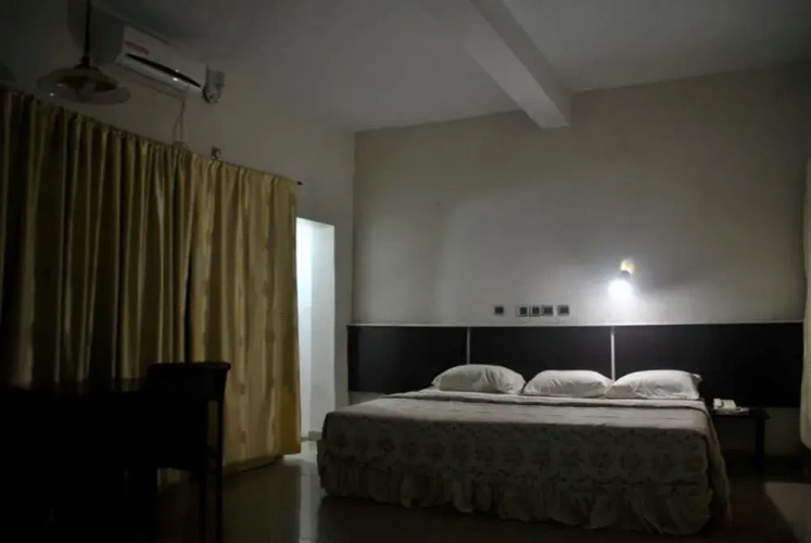 Deluxe Double Suite