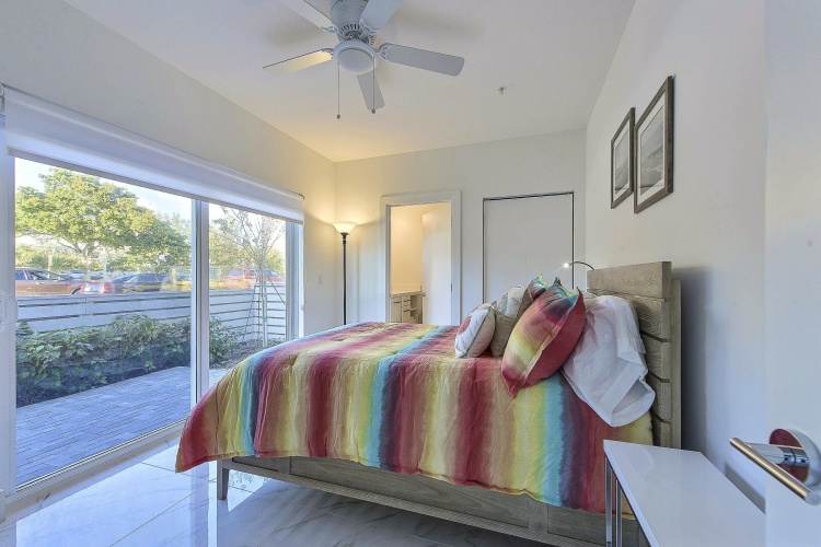4 Bedrooms Cottage with balcony