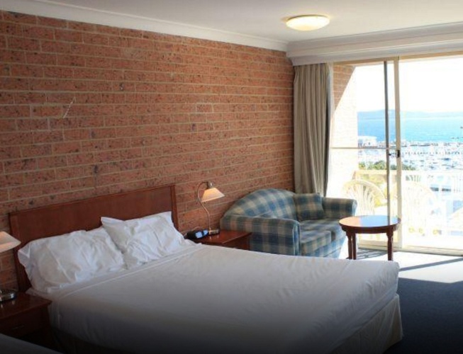 Standard Twin room with balcony and with garden view
