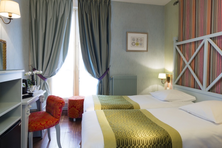 Twin room