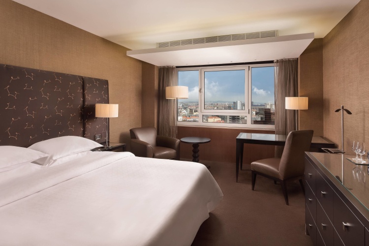 Twin Deluxe room