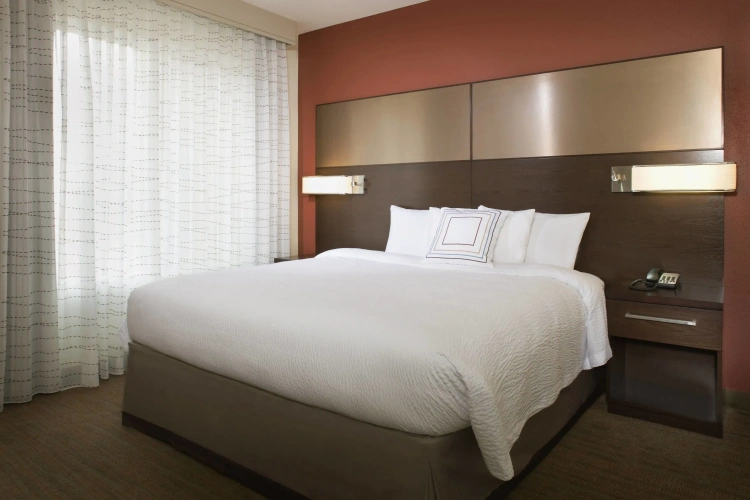 1 Bedroom Suite