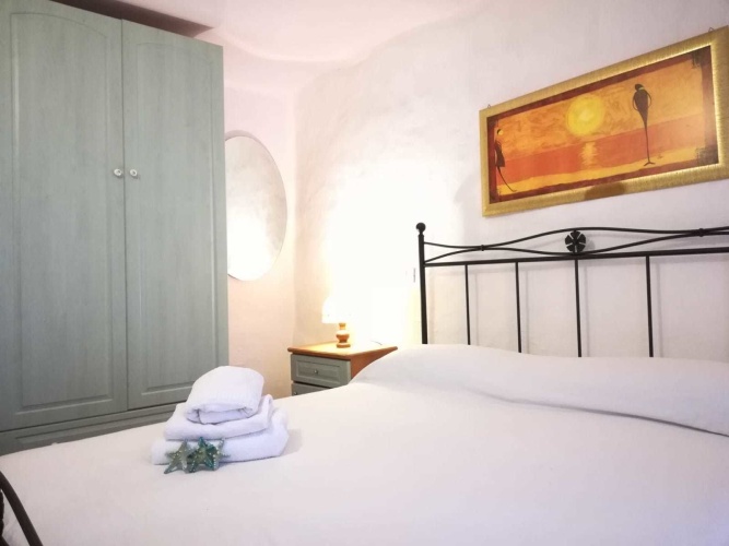 1 Bedroom Classic Apartment with balcony and with city view