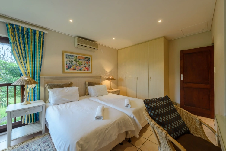4 Bedrooms Comfort Cottage