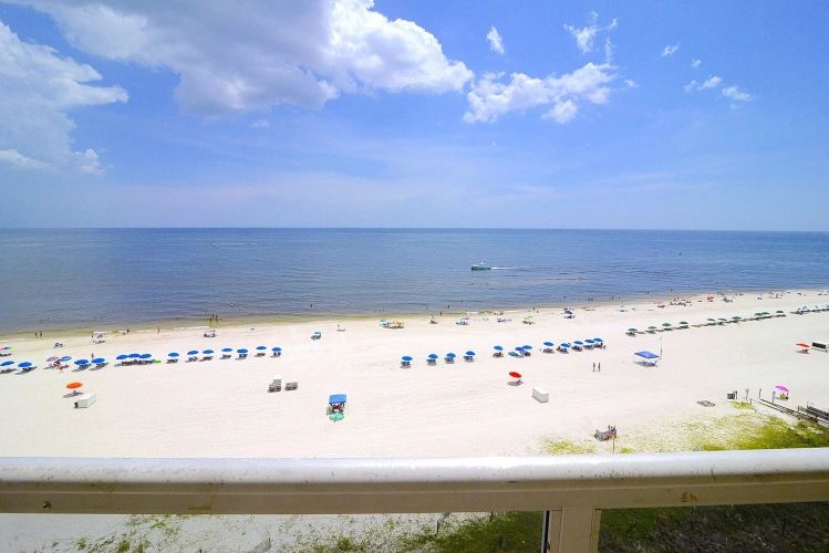 3 Bedrooms Standard room with balcony and with ocean view
