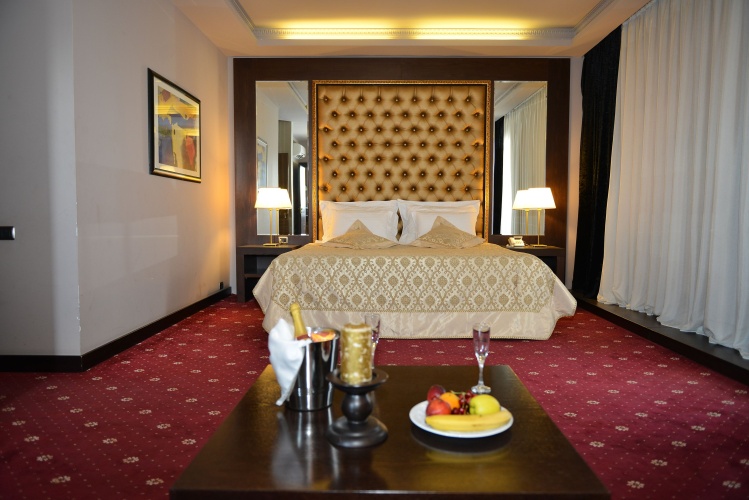 Deluxe Double Suite