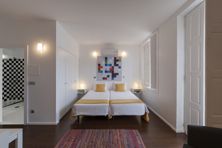 Twin Fine Arts room