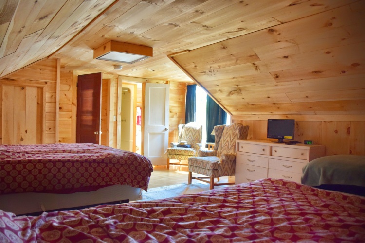 Standard Quintuple room