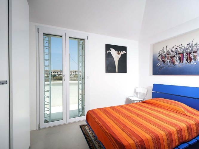 5 Bedrooms Villa