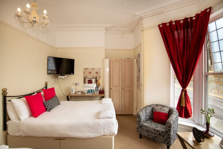 Standard Quadruple room