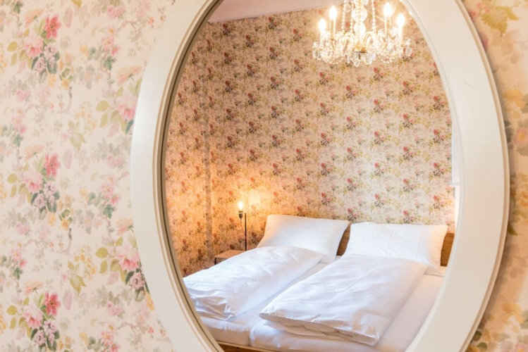 Standard Double room with lake view