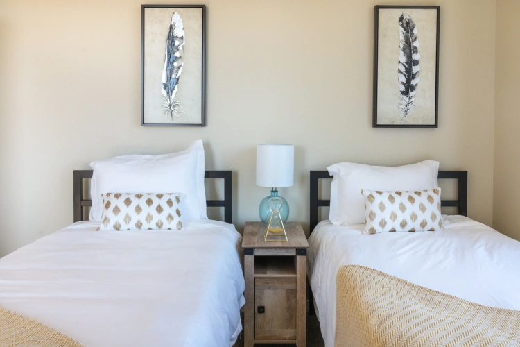 2 Bedrooms Executive Apartment with city view