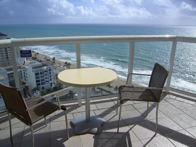 Luxury Double Suite beachfront