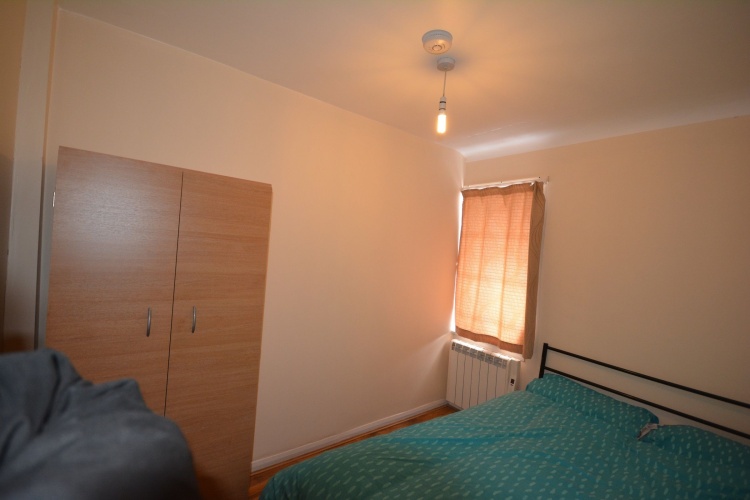 6 Bedrooms Deluxe Cottage