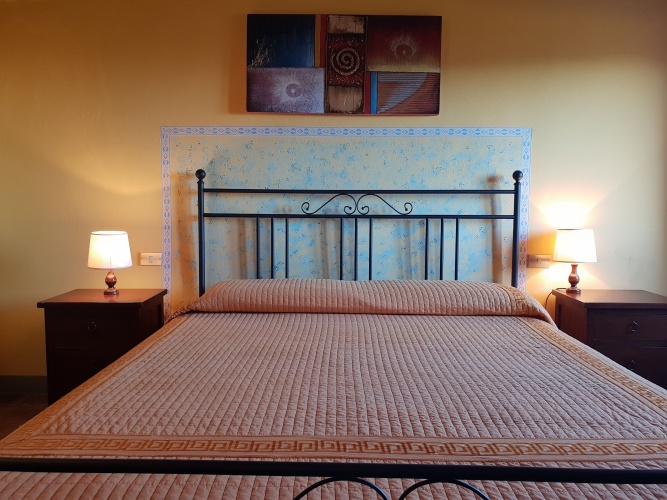 3 Bedrooms Apartment