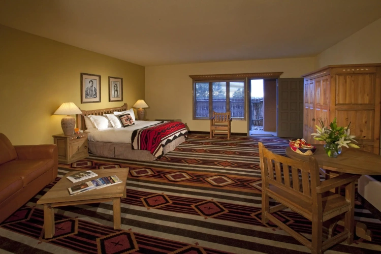 Deluxe Double Suite