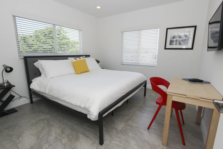 Business Double Suite with pool view