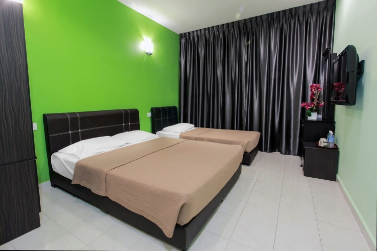 Superior Triple room
