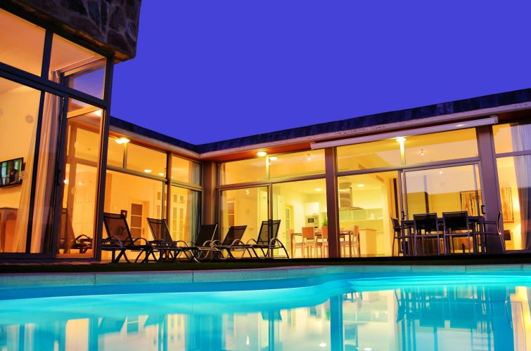3 Bedrooms Villa