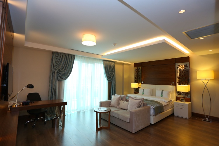 Double Suite