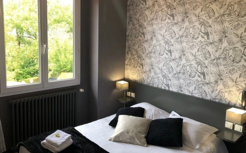 Standard Double room with garden view