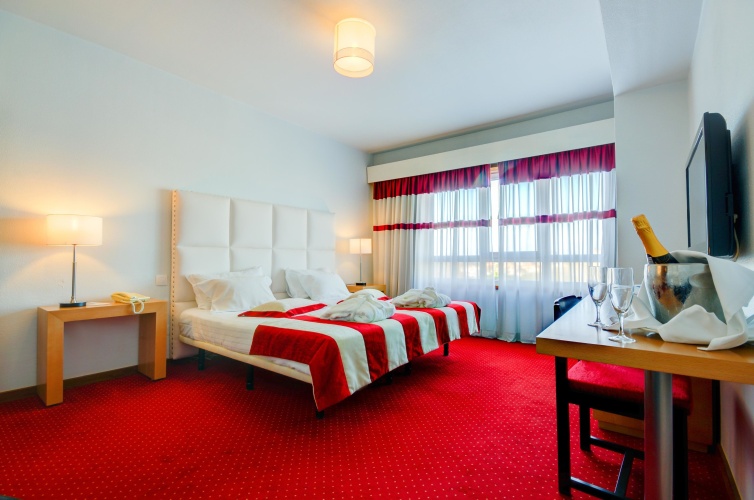 Twin Suite