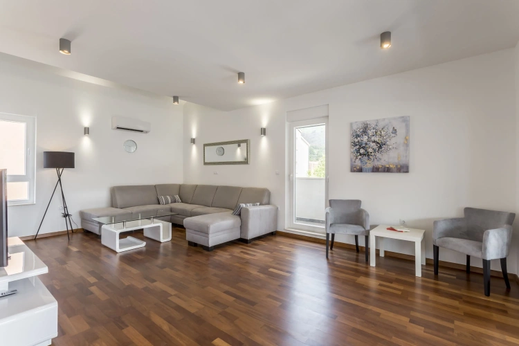 3 Bedrooms Luxury Sextuple Penthouse room with sea view