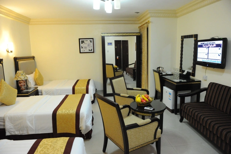 Standard Triple room