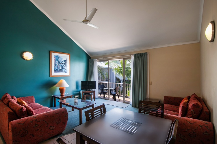 2 Bedrooms Apartment