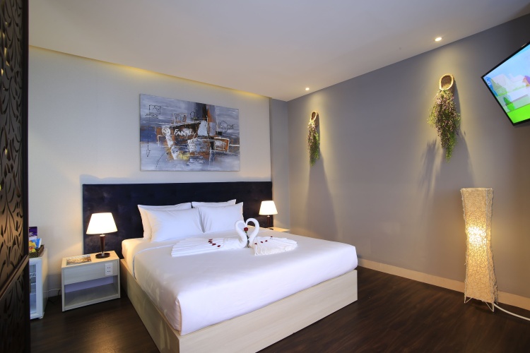 Luxury Suite