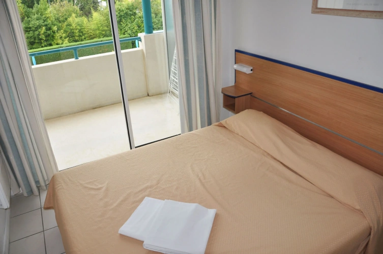 1 Bedroom Apartment with balcony