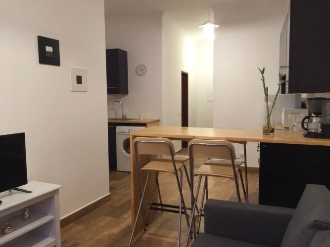 1 Bedroom Apartment