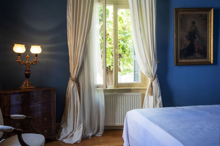 3 Bedrooms Luxury Apartment