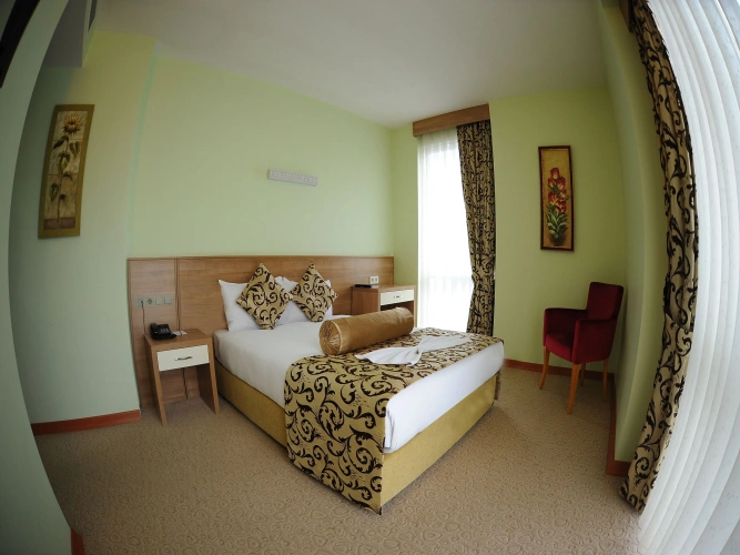 Standard Single room with city view