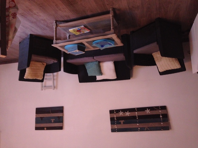 2 Bedrooms Quadruple Apartment