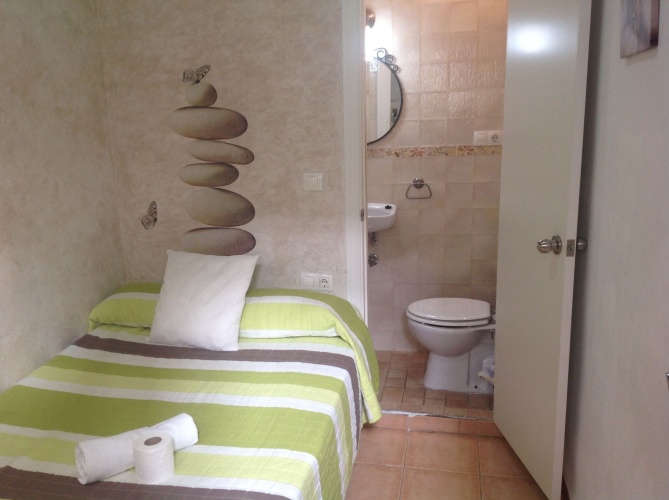 Economy Single room